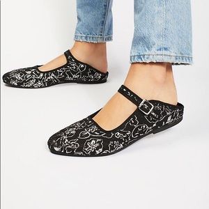 free people silver & black Mary Janes
